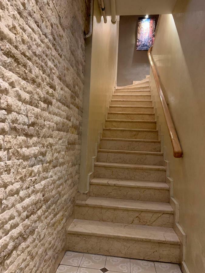 Alright Suites Истанбул Екстериор снимка