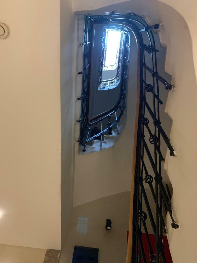 Alright Suites Истанбул Екстериор снимка